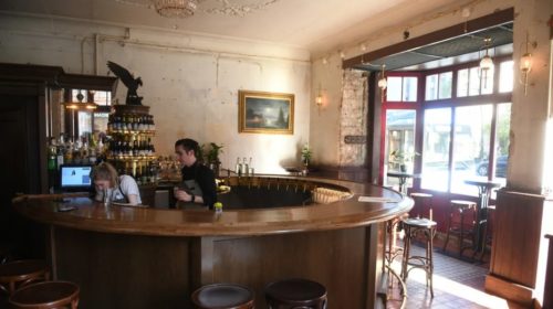 Россия. В Санкт-Петербкрге намерены смягчить правила реализации алкоголя в барах в жилых домах