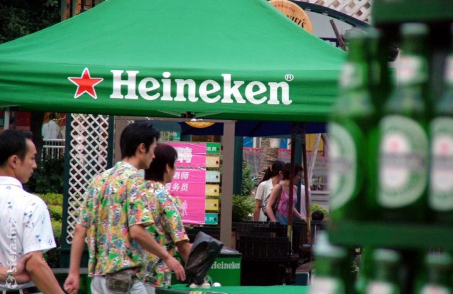 Локдаун в Азии потянул глобальные продажи Heineken вниз