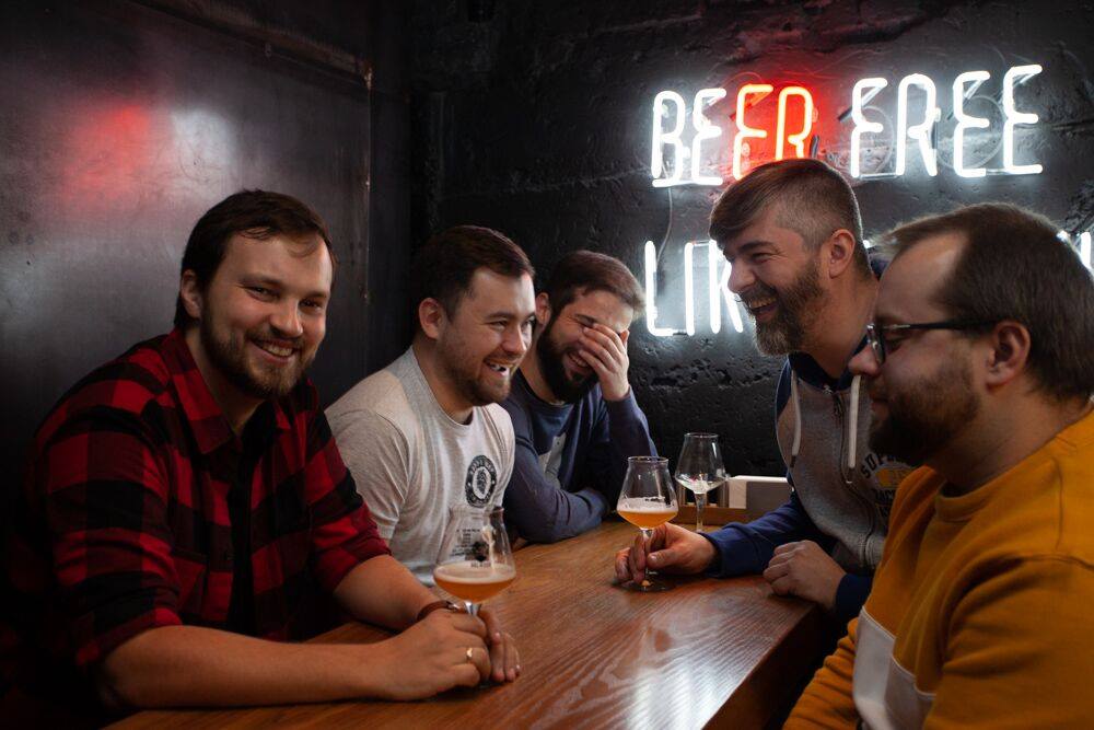 Украинские крафтовые пивоварни переходят на доставку и просят поддержать их