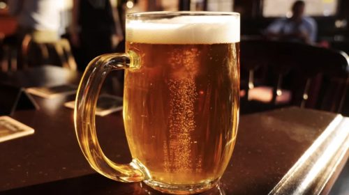 В Великобритании объединения пивоваров просят увеличить размер вычета по акцизам на разливное пиво