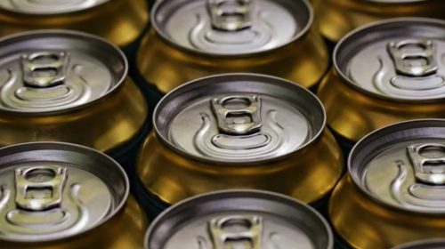 Производители пива заявили о нехватке алюминиевых банок