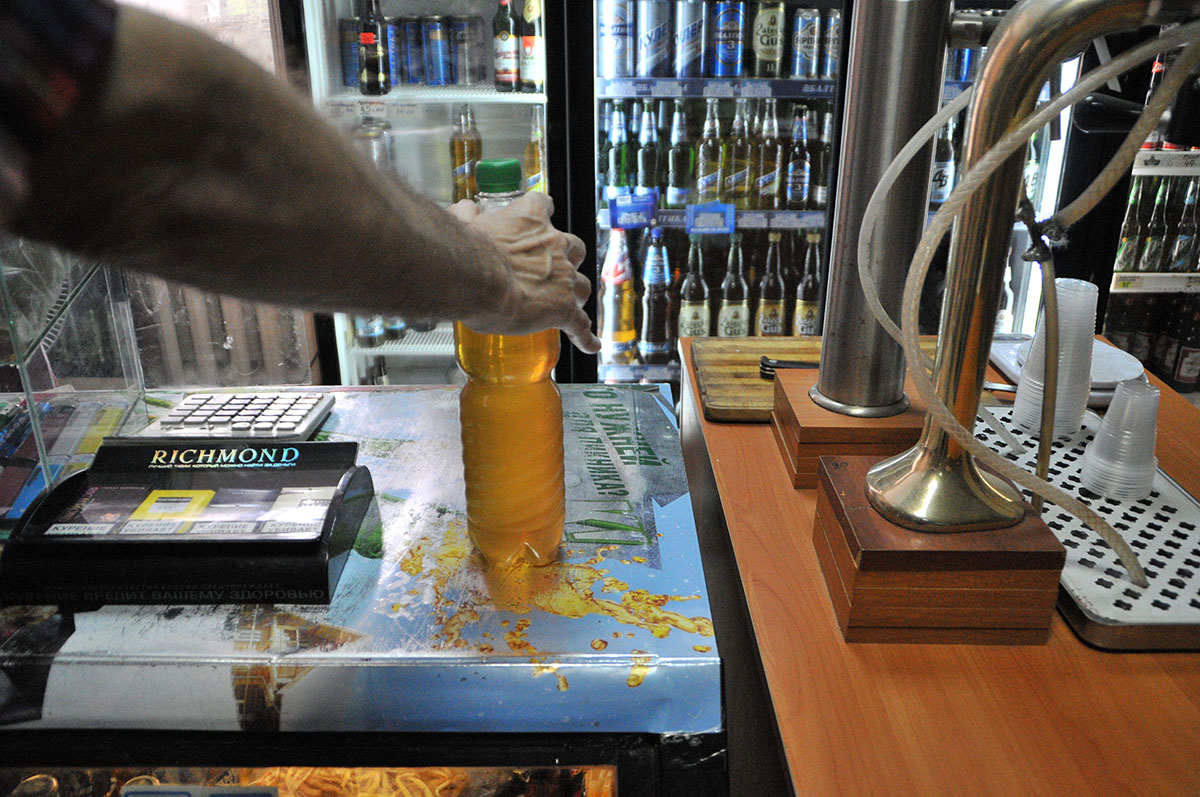 В Татарстане хотят запретить продажу разливного пива в жилых домах